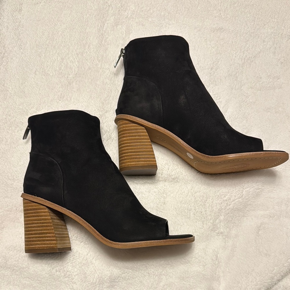 Vince Camuto Black Heeled Boots Soft Grain Goat
